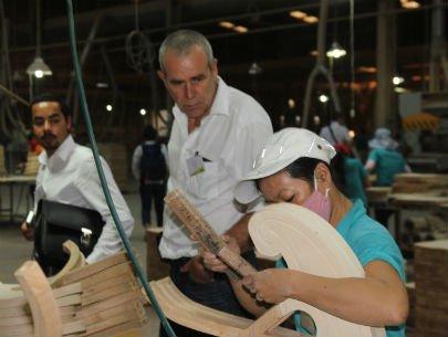 Ngành chế biến gỗ xuất khẩu: Nghịch lý “thừa” đơn hàng