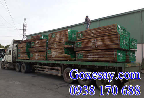 Gỗ Teak xẻ thanh nhập khẩu