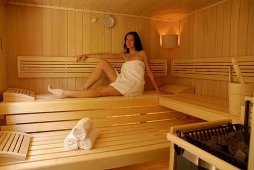 Gỗ thông trắng làm Sauna